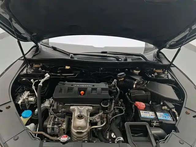 Honda Accord — миниатюра 13
