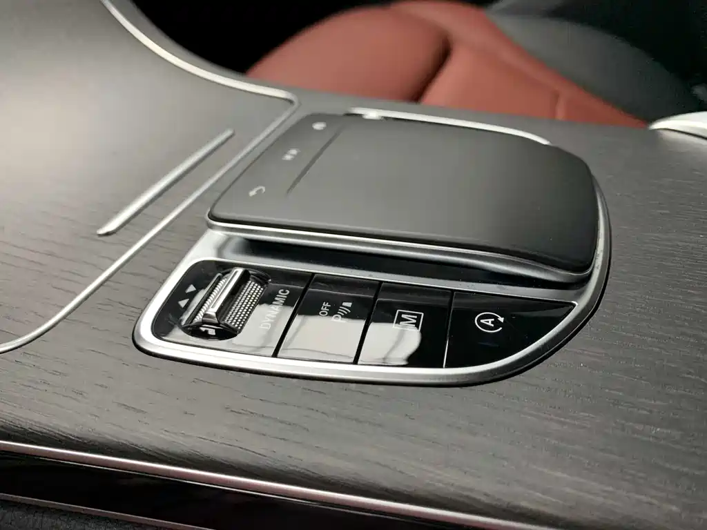 Mercedes-Benz GLC Coupe — миниатюра 10