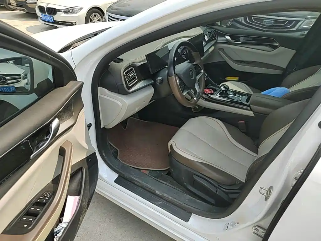 BYD Qin PLUS — миниатюра 16