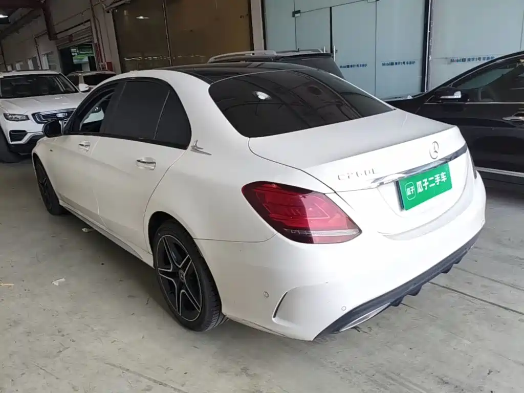 Mercedes-Benz C-Class — миниатюра 5