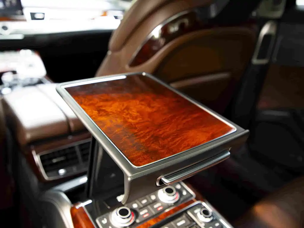 Audi A8 — миниатюра 30