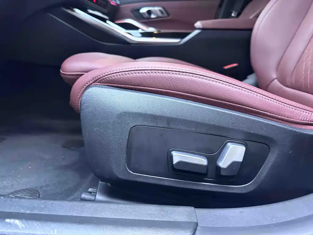 BMW 3 Series — миниатюра 16