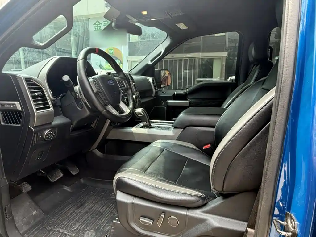Ford F-150 Raptor — миниатюра 9