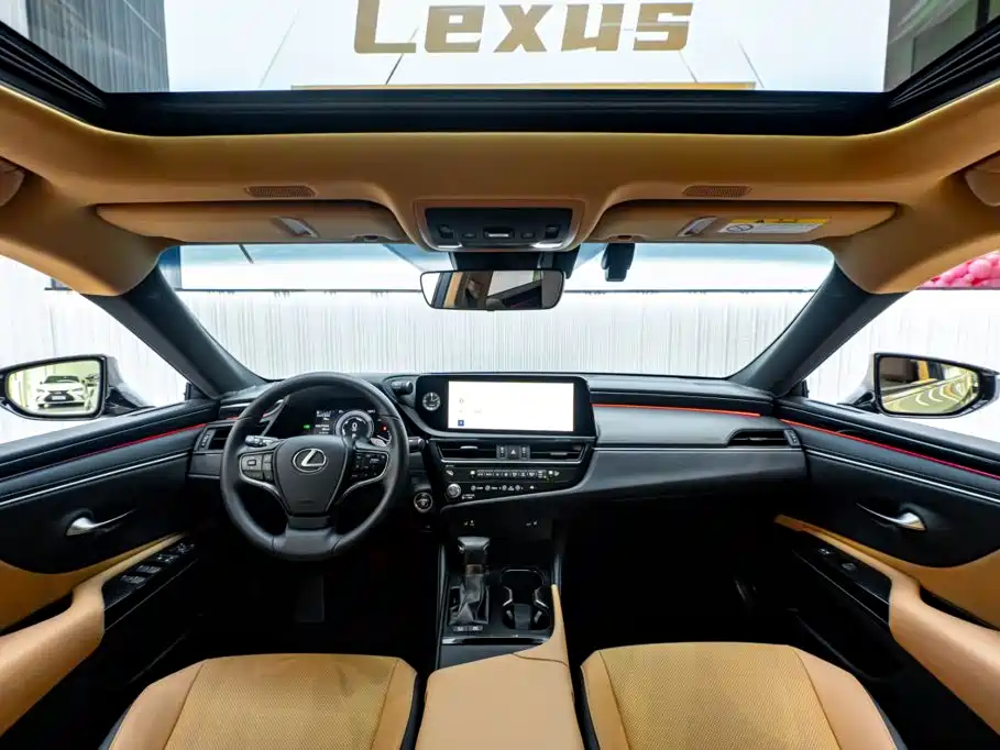 Lexus ES — миниатюра 14