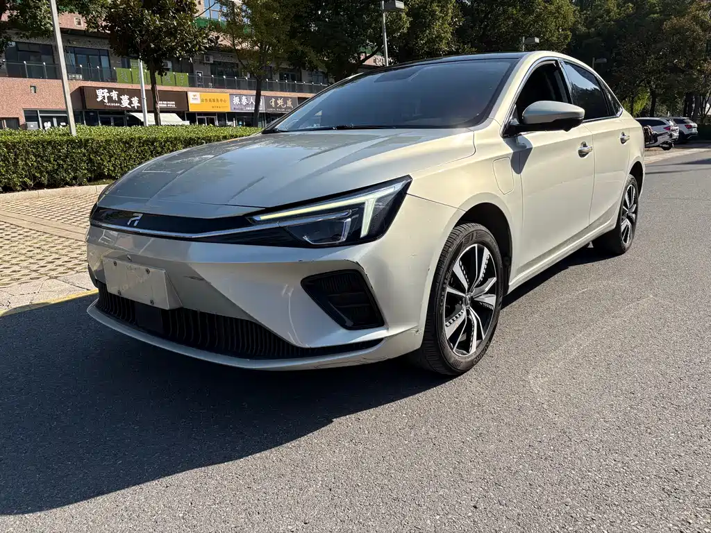 RISING AUTO FEIFAN ER6