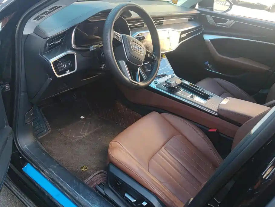 Audi A6L — миниатюра 9