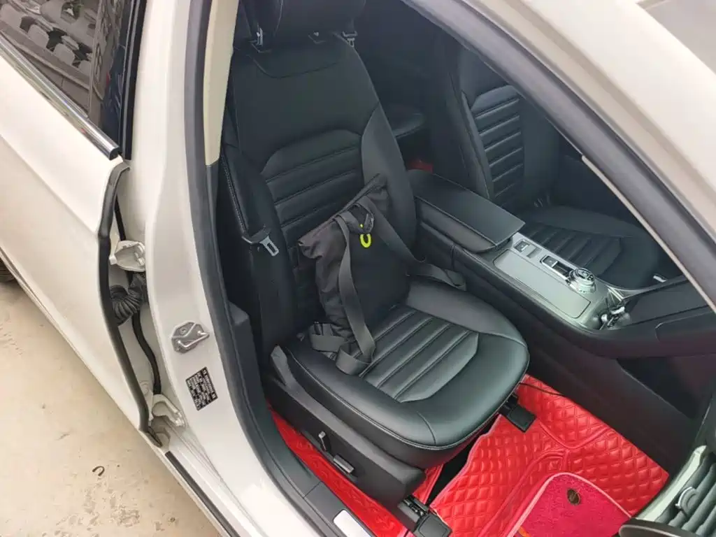 Ford Mondeo — миниатюра 25