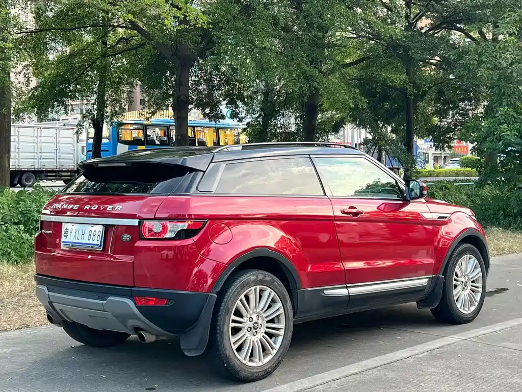 Land Rover Evoque (Import) — миниатюра 7