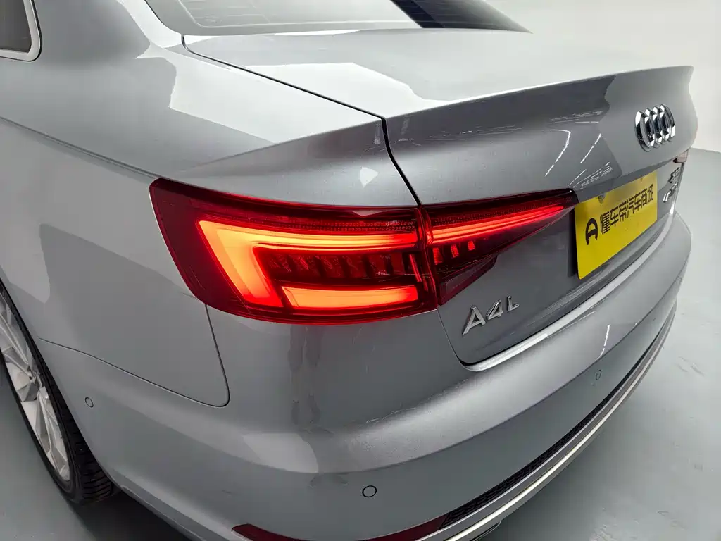 Audi A4L — миниатюра 11