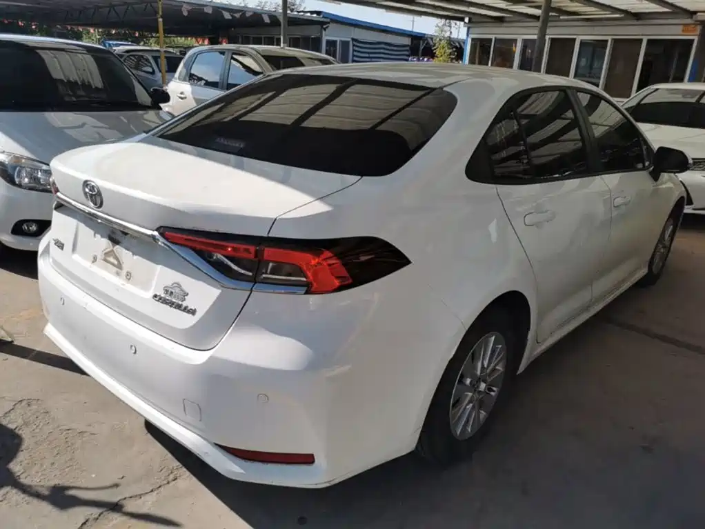 Toyota Corolla — миниатюра 7