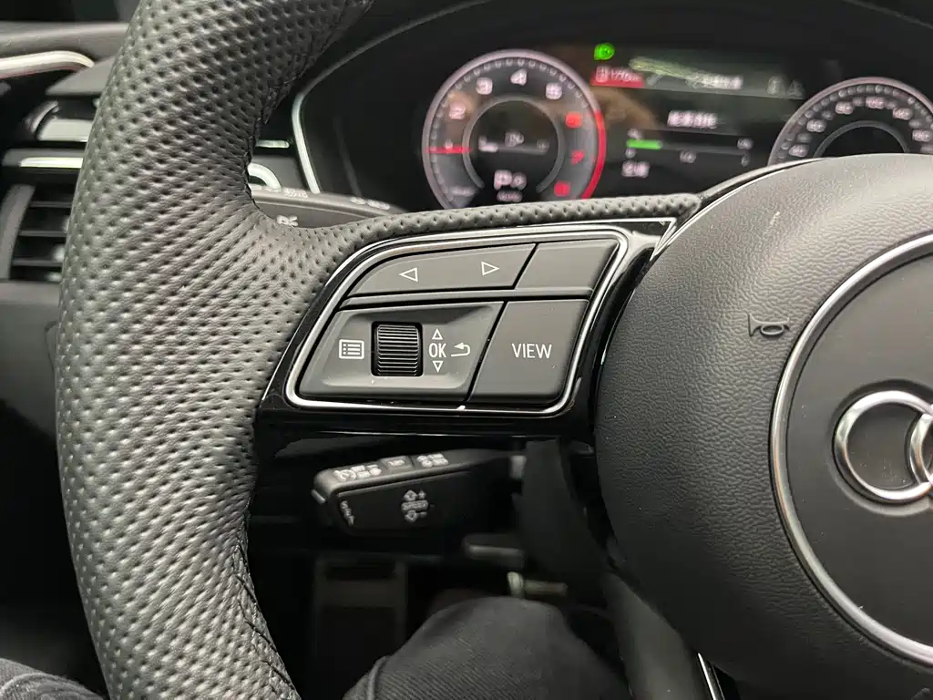 Audi A4L — миниатюра 9