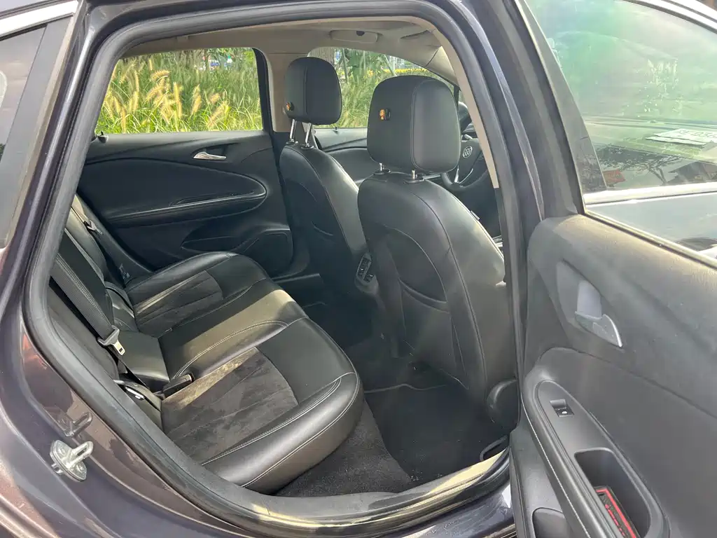 Buick Verano — миниатюра 14