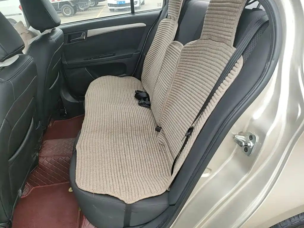 Roewe 350 — миниатюра 16