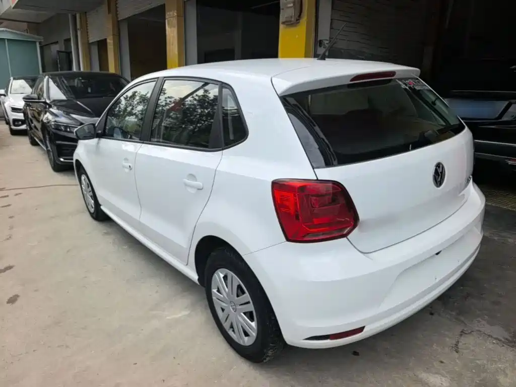 Volkswagen Polo — миниатюра 5