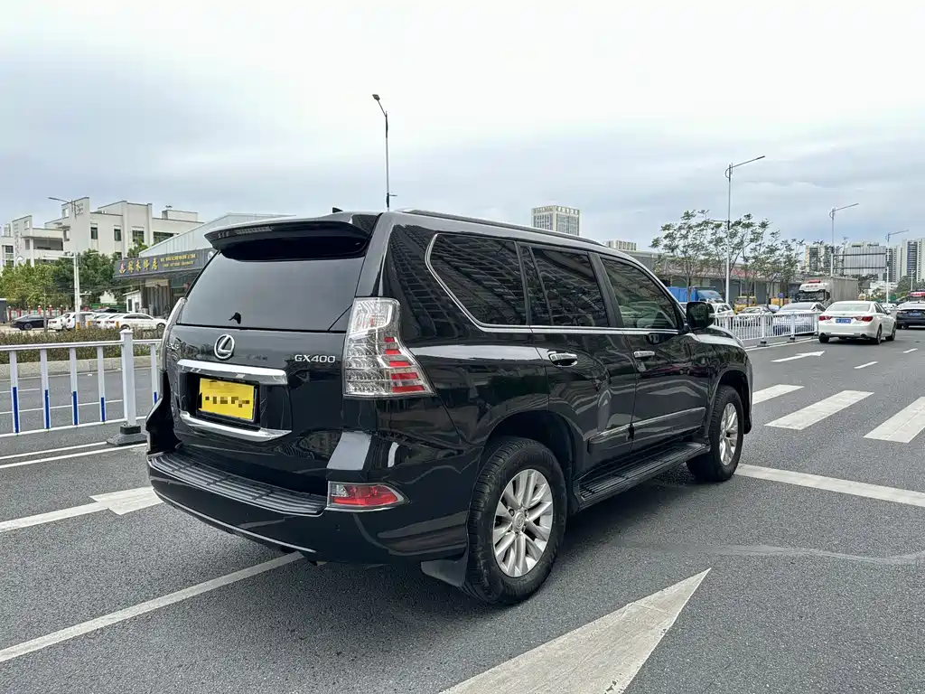 LEXUS GX