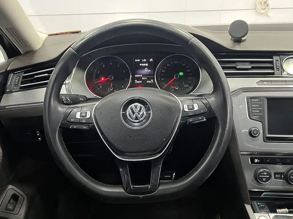 Volkswagen Passat Variant 2016 380TSI