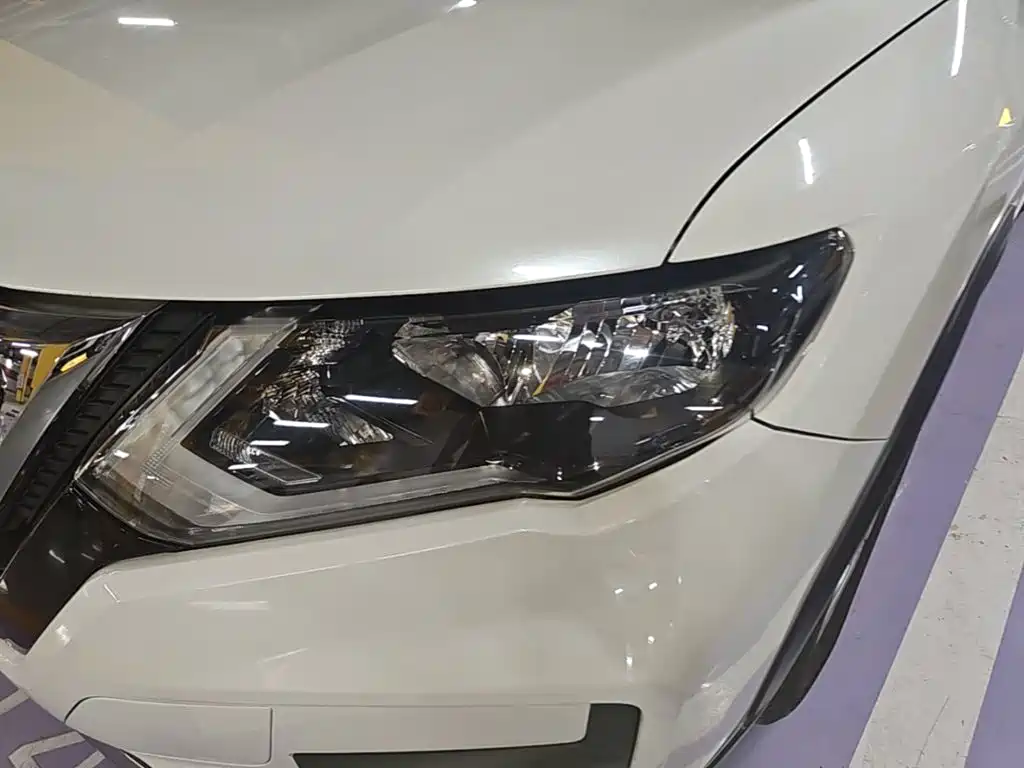 Nissan X-Trail — миниатюра 24