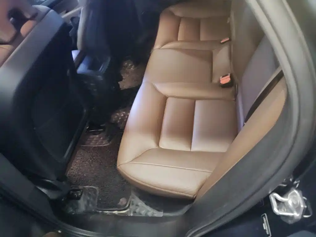 Volvo XC60 — миниатюра 17