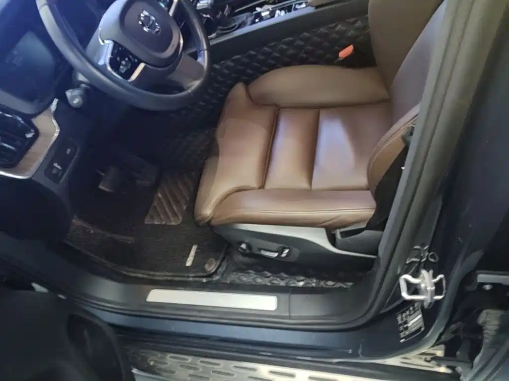 Volvo XC60 — миниатюра 15