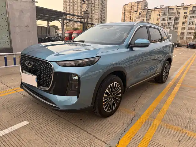 2025 Chery Tiggo 8