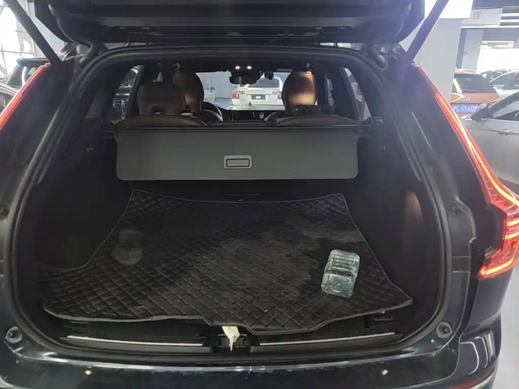 Volvo XC60 — миниатюра 19
