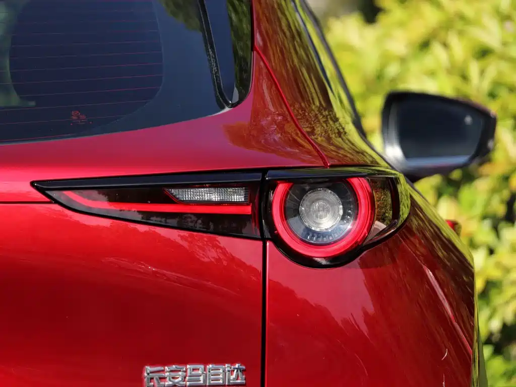 Mazda CX-30 — миниатюра 9