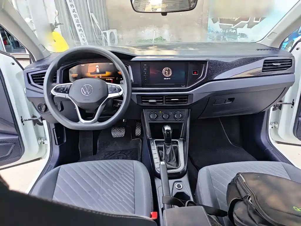 Volkswagen Lavida — миниатюра 10