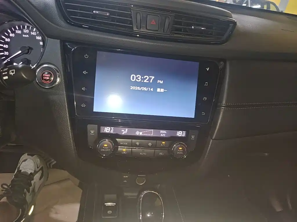 Nissan X-Trail — миниатюра 13