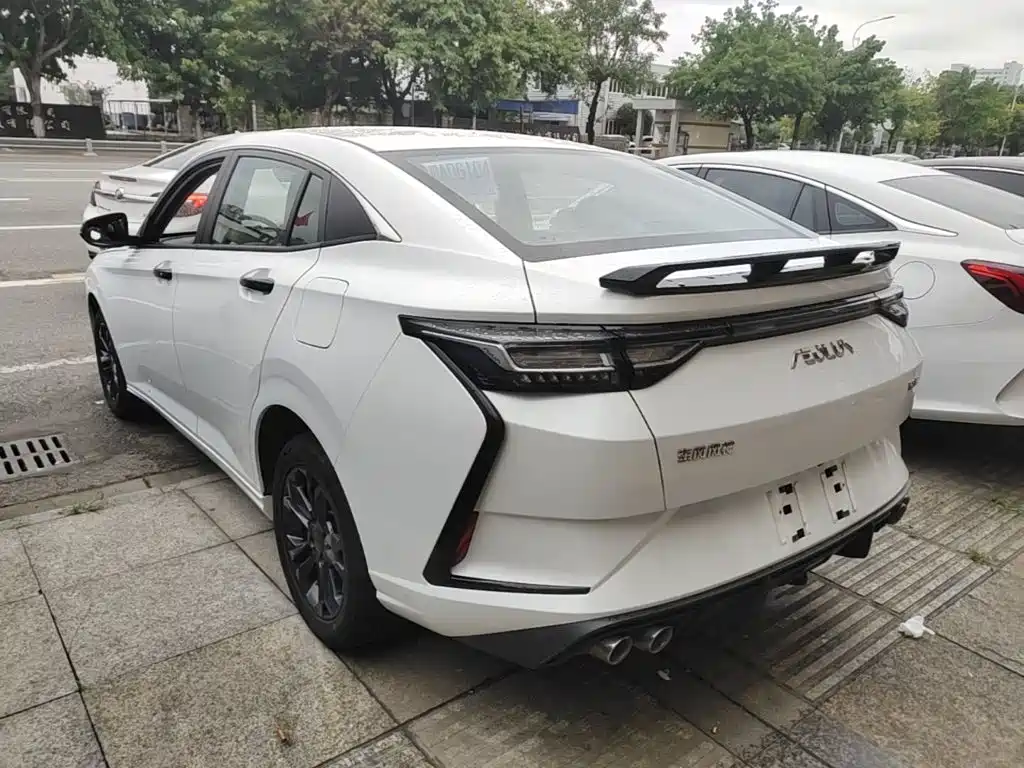 Aeolus Yixuan — миниатюра 5