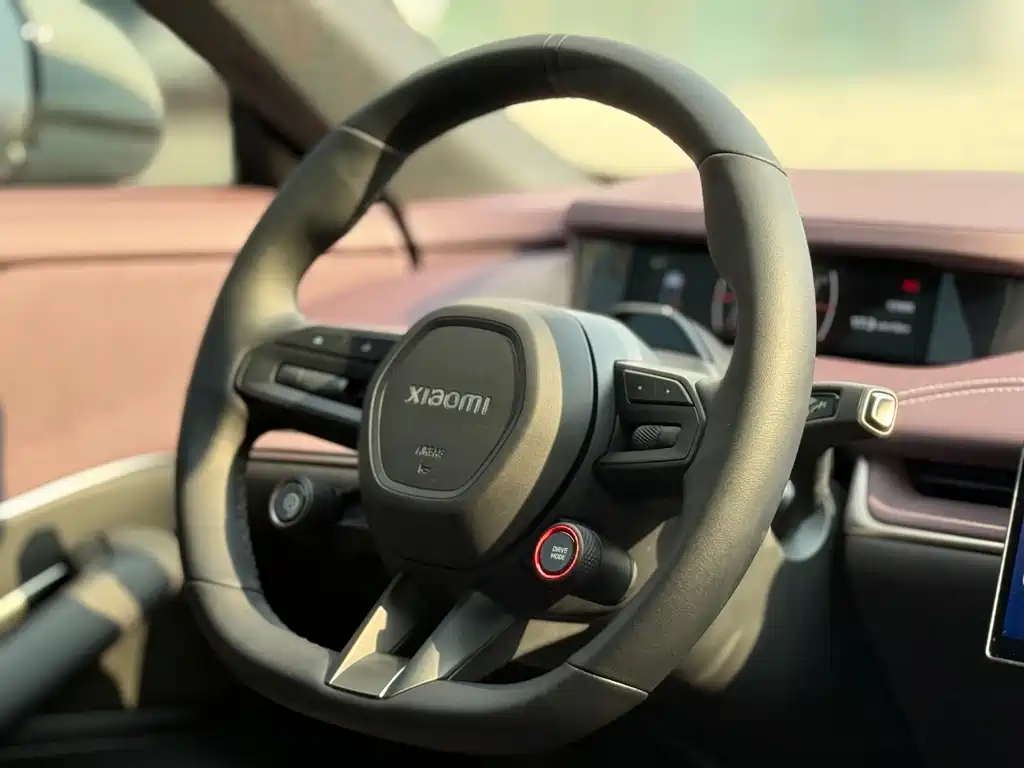 XIAOMI CAR XIAOMI SU7