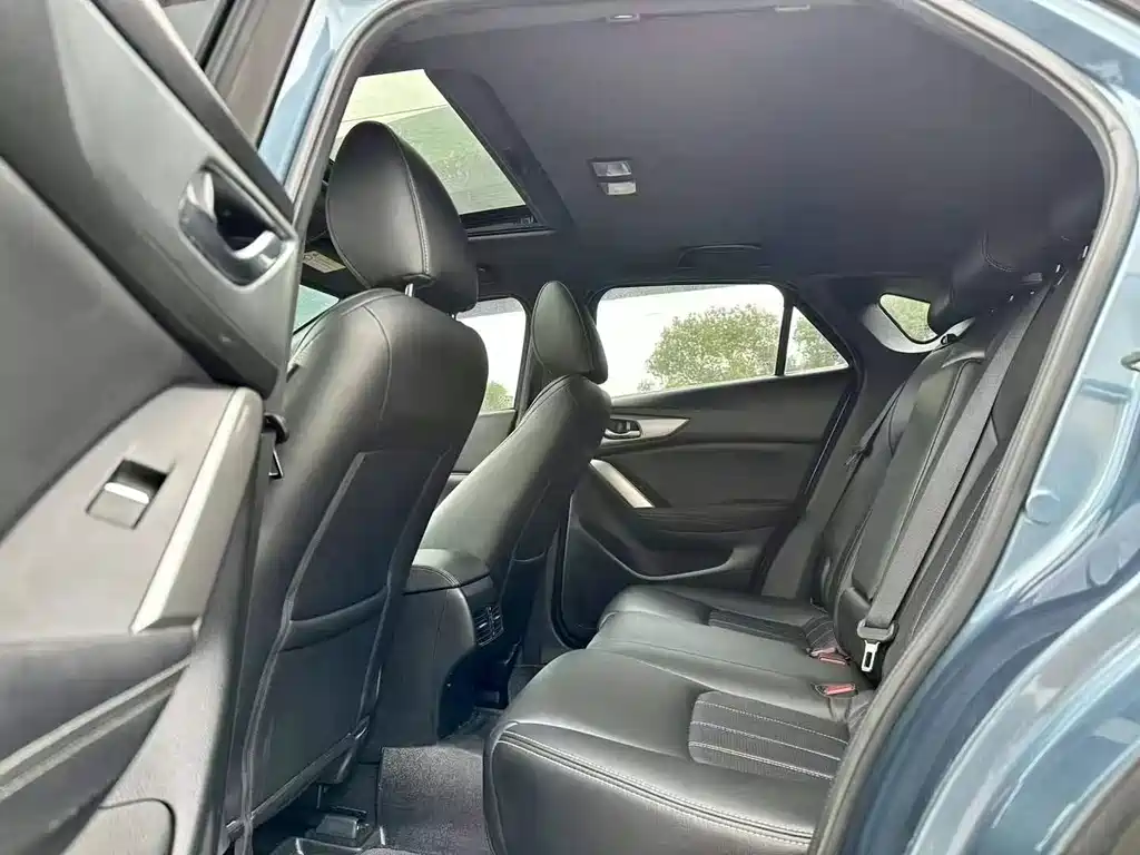 Mazda CX-4 — миниатюра 9