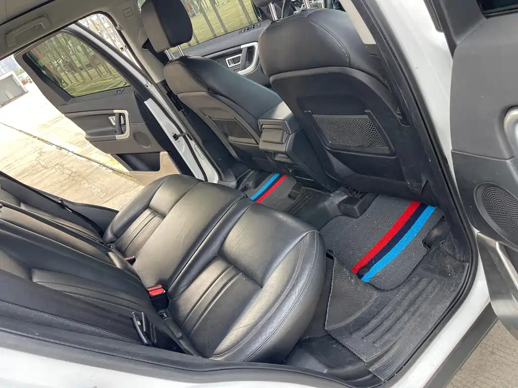 Land Rover Discovery Sport — миниатюра 13