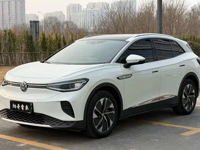 VOLKSWAGEN ID.4 CROZZ 2025