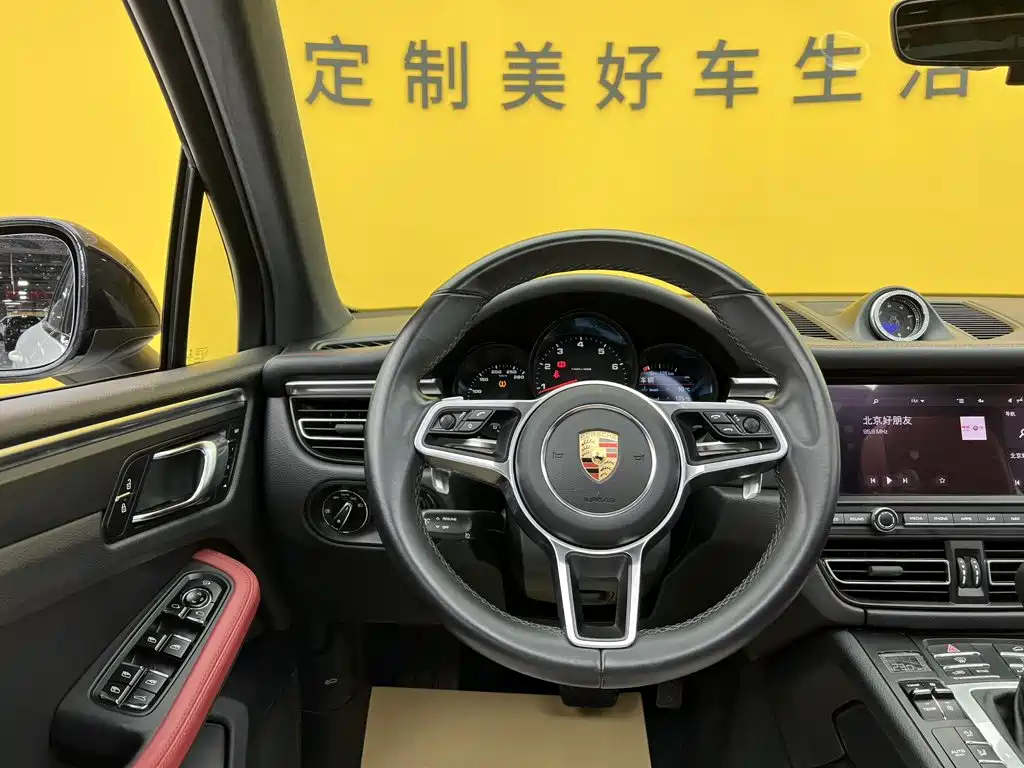 Porsche Macan — миниатюра 33