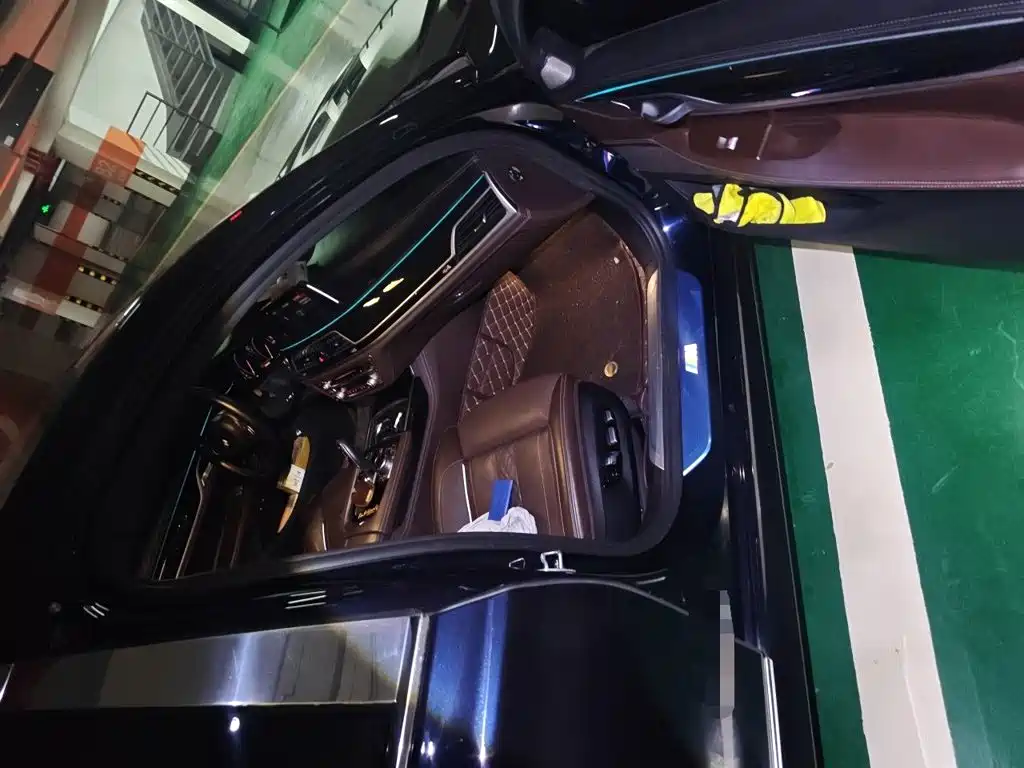 BMW 7 Series — миниатюра 18