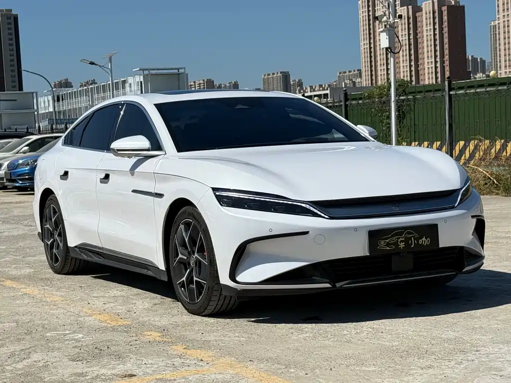 BYD Han — миниатюра 3