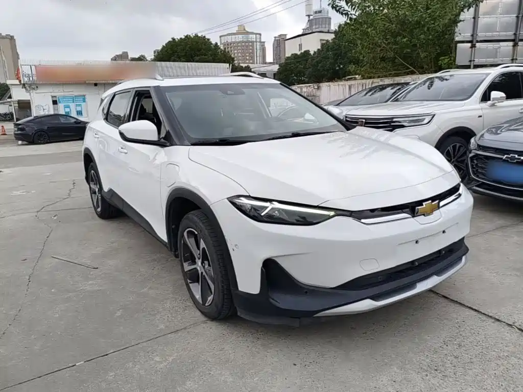 Chevrolet Menlo — миниатюра 4
