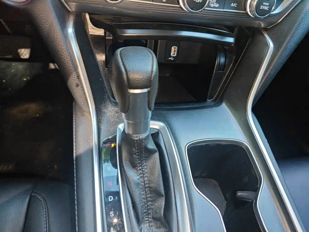 Honda Accord — миниатюра 15