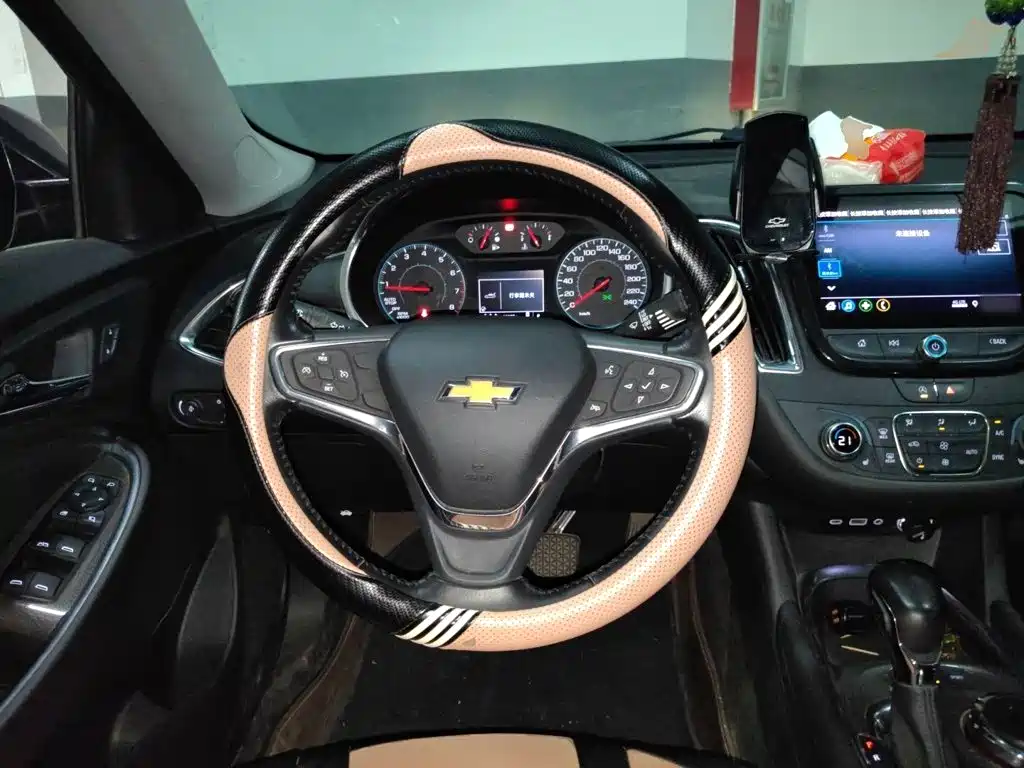 Chevrolet Malibu XL — миниатюра 12