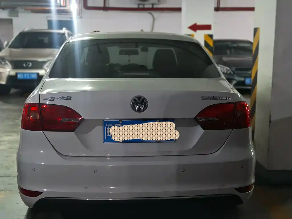 Volkswagen Sagitar — миниатюра 5