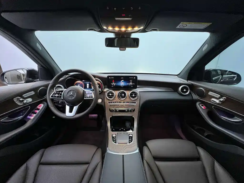 Mercedes-Benz GLC — миниатюра 9