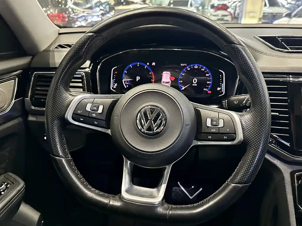 Volkswagen Teramont — миниатюра 11
