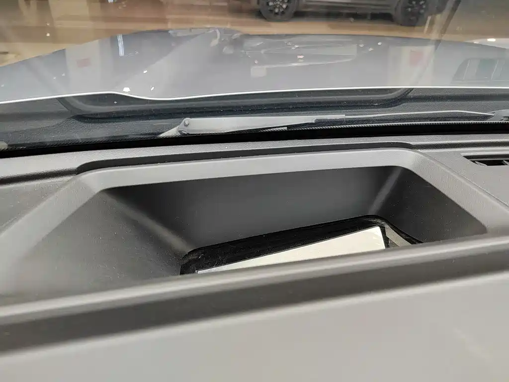 HAVAL SECOND GENERATION BIG DOG NEW ENERGY