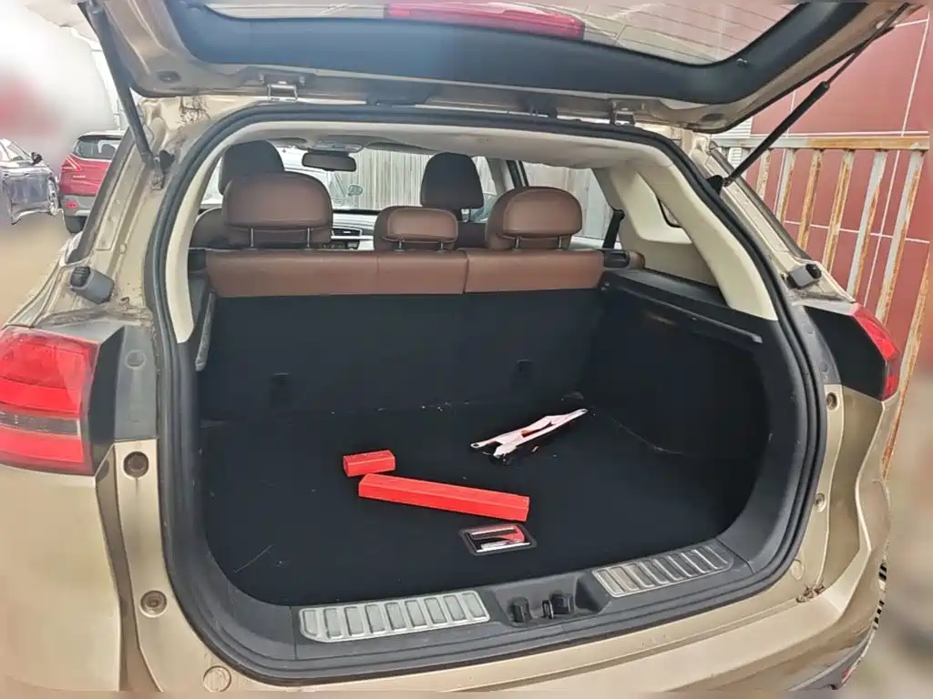 Geely Boyue — миниатюра 24