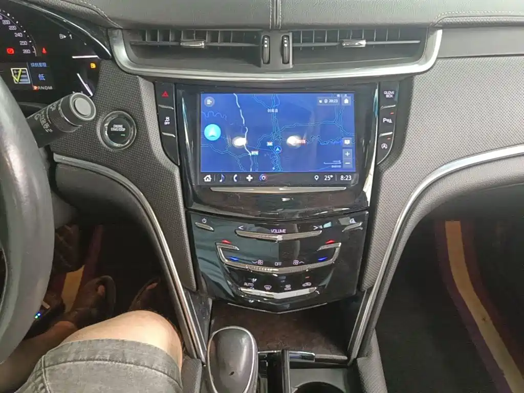 Cadillac XTS — миниатюра 13