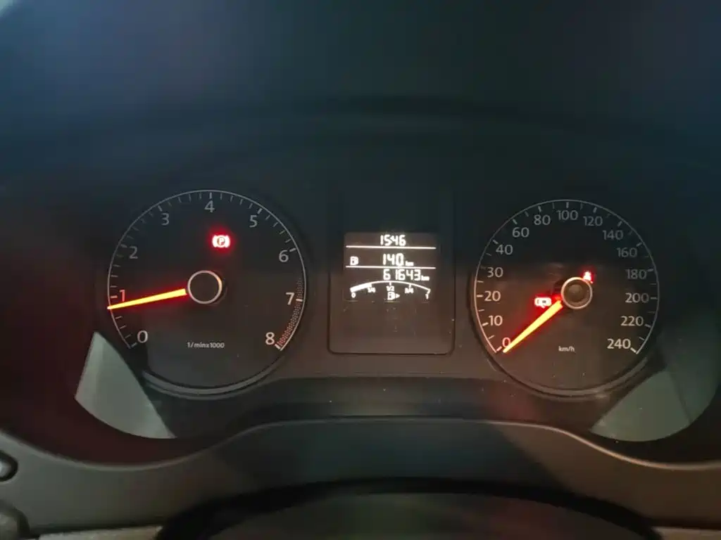 Volkswagen Sagitar — миниатюра 12