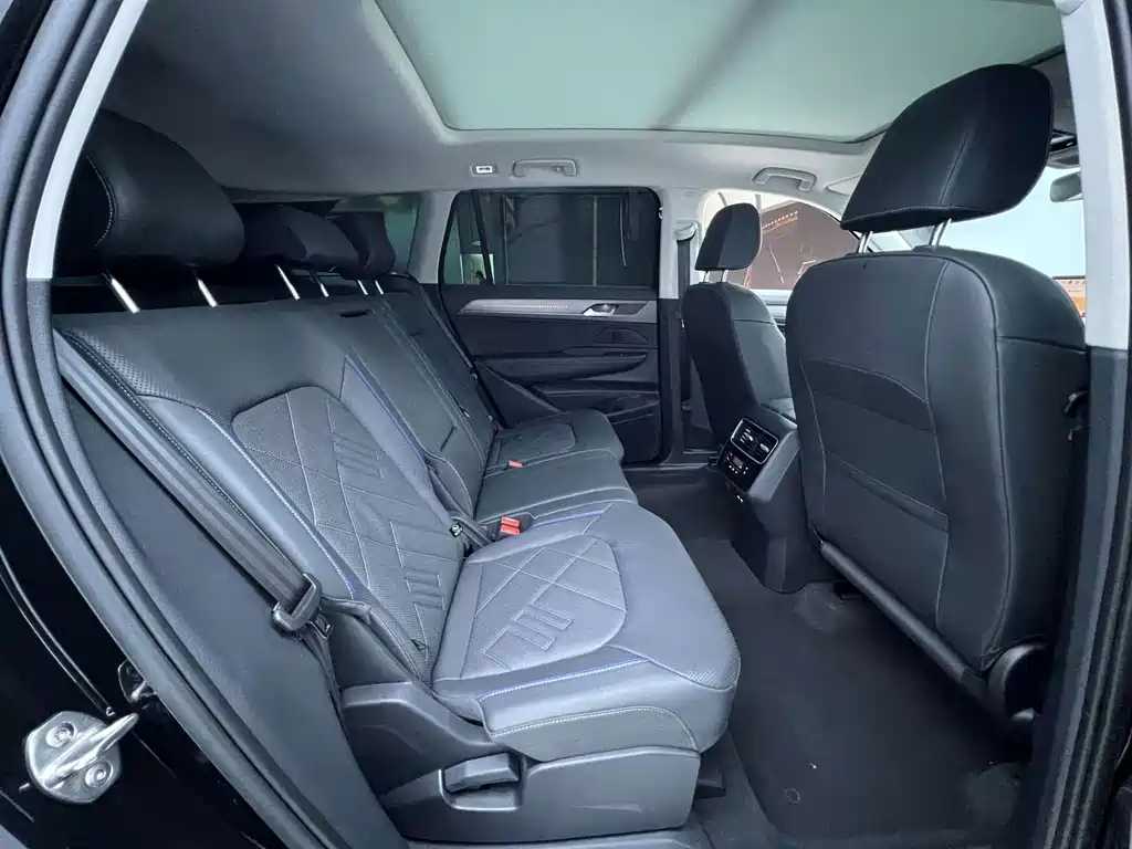 Volkswagen Tavendor — миниатюра 7