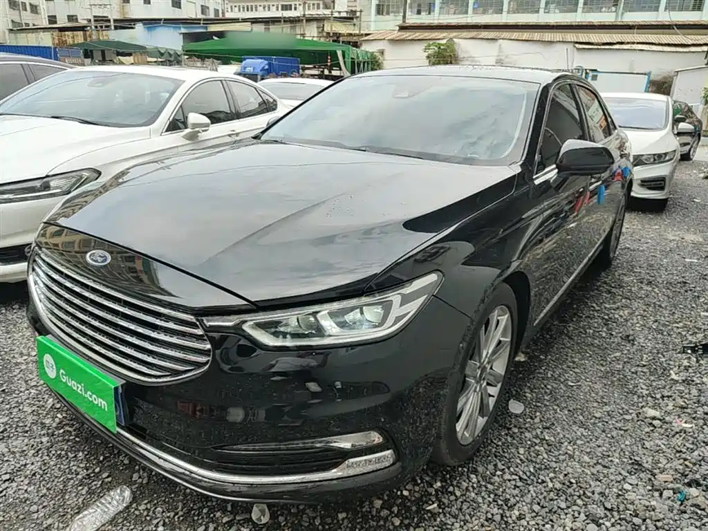 Купить Ford Taurus