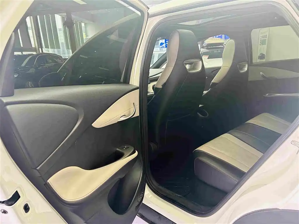 BYD Dolphin — миниатюра 23