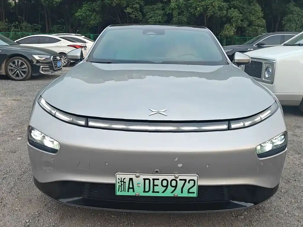 XPeng P7 — миниатюра 2